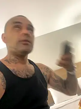 Houstonslong1 online show from 09.19.25