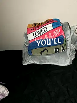 Houstonslong1 online show from 11.24.25