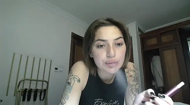 yaprakmericc online show from 02.13.25