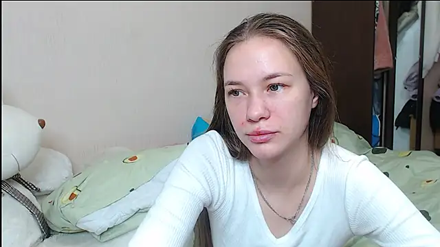 leila bambi  online show from 01.22.25