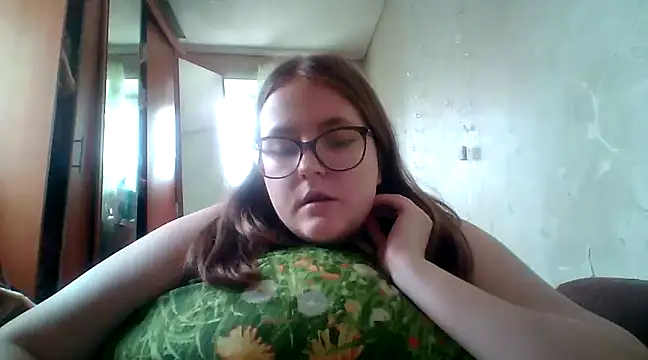 DesireMelissa online show from 02.19.25