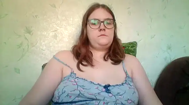 Snapshot of DesireMelissa chatting on 02.28.25 DesireMelissa online show from 02.28.25