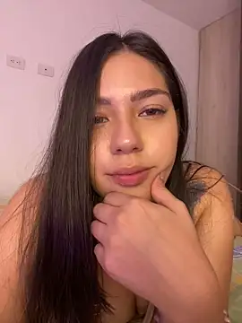 Snapshot of Latina_vanessa chatting on 12.07.24 Latina vanessa online show from 12.07.24
