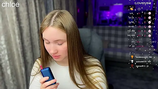 ChloeMillerMeow online show from 11.06.25