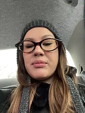 RinaCat online show from 11.21.25