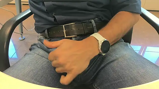 alessandroman2114 online show from 06.03.26