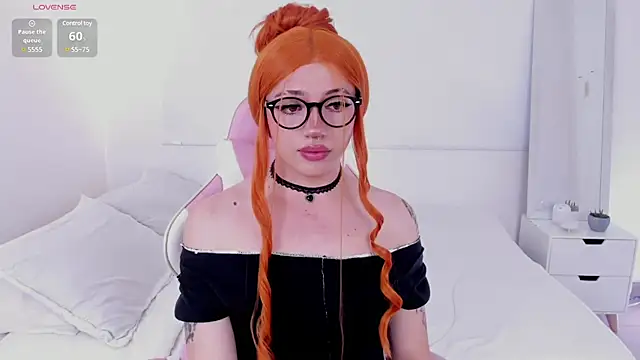 KloeKing   online show from 01.27.25