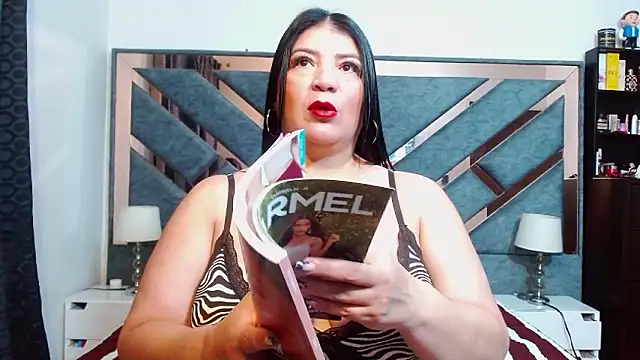 KarlaTesg online show from 02.04.26