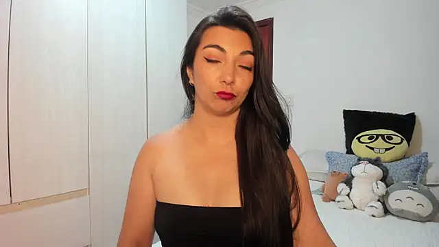 Karla hernandez  online show from 06.02.26