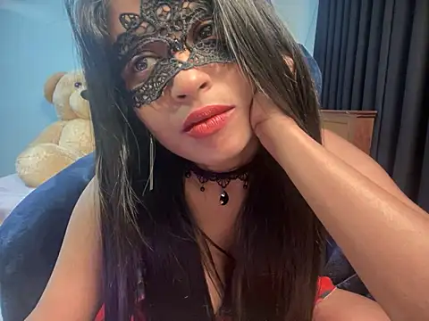 LillyLive online show from 12.29.24