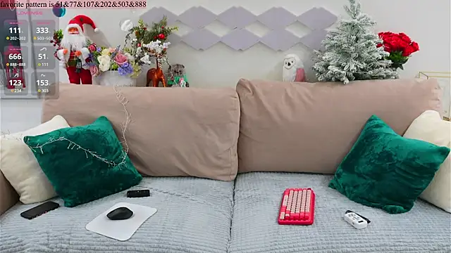 Alexandra Demore online show from 01.31.25