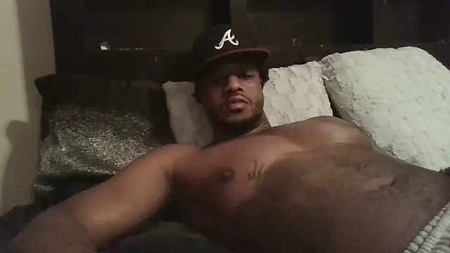 Snapshot of ThatDickSexy2 chatting on 02.01.26 ThatDickSexy2 online show from 02.01.26