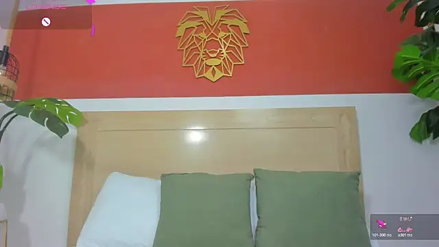 Snapshot of lili_cardenas_ chatting on 02.05.26 lili cardenas online show from 02.05.26