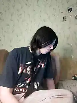 Snapshot of Fregida chatting on 01.26.25 Fregida online show from 01.26.25