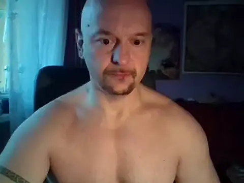 Snapshot of Sports-beast chatting on 12.19.24 Sports-beast online show from 12.19.24