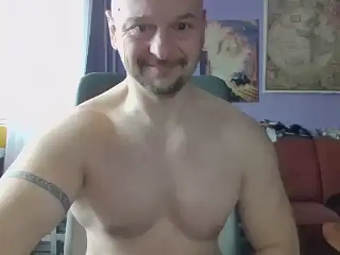 Snapshot of Sports-beast chatting on 02.13.25 Sports-beast online show from 02.13.25