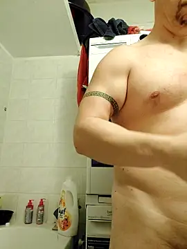 Snapshot of Sports-beast chatting on 02.18.25 Sports-beast online show from 02.18.25