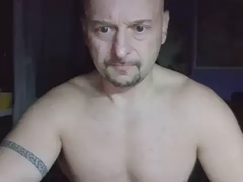 Snapshot of Sports-beast chatting on 03.11.25 Sports-beast online show from 03.11.25