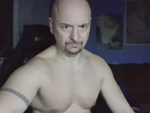 Snapshot of Sports-beast chatting on 03.19.25 Sports-beast online show from 03.19.25