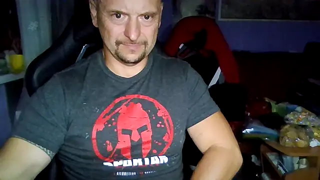 Snapshot of Sports-beast chatting on 09.14.25 Sports-beast online show from 09.14.25