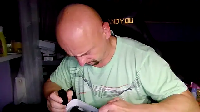 Snapshot of Sports-beast chatting on 10.09.25 Sports-beast online show from 10.09.25