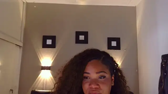 ashley Tompson1 online show from 01.23.25