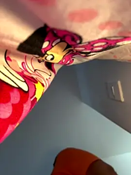 ashley Tompson1 online show from 11.29.25