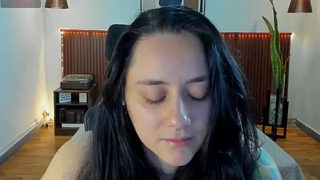 KatherineBond online show from 10.24.25