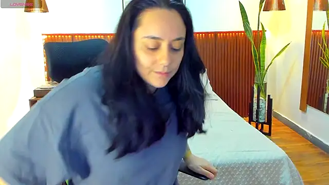 KatherineBond online show from 11.01.25