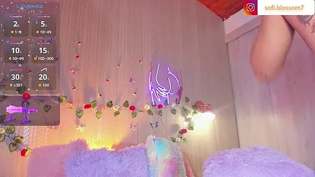 Sofi Blossom online show from 05.13.26