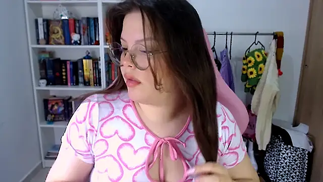 Gabiwaifu online show from 11.23.25