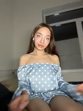 BarbaraFantasy online show from 06.15.26