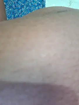 Priya Bong online show from 06.18.26