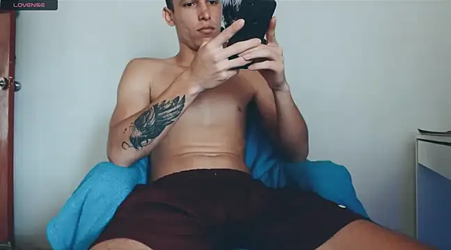 Snapshot of deividcloud36 chatting on 01.20.25 deividcloud36 online show from 01.20.25