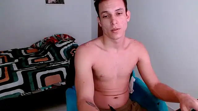 Snapshot of deividcloud36 chatting on 10.11.25 deividcloud36 online show from 10.11.25