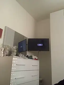 LaMaterialista online show from 03.17.26