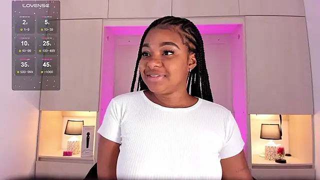 tamaraa smiith online show from 02.08.25