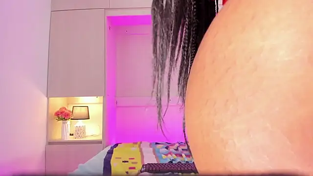 tamaraa smiith online show from 03.11.25