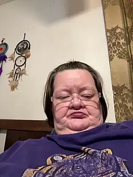 Bayou Woman68 online show from 05.11.26