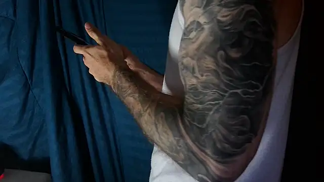 Snapshot of Kenner_fox77 chatting on 01.03.25 Kenner fox77 online show from 01.03.25