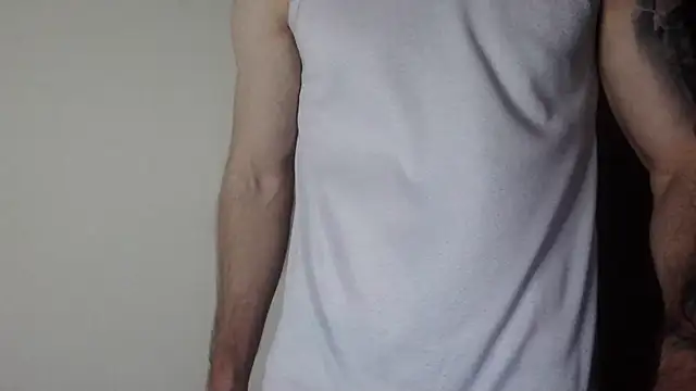 Snapshot of Kenner_fox77 chatting on 03.14.25 Kenner fox77 online show from 03.14.25