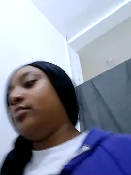 Adelehottman online show from 11.05.25