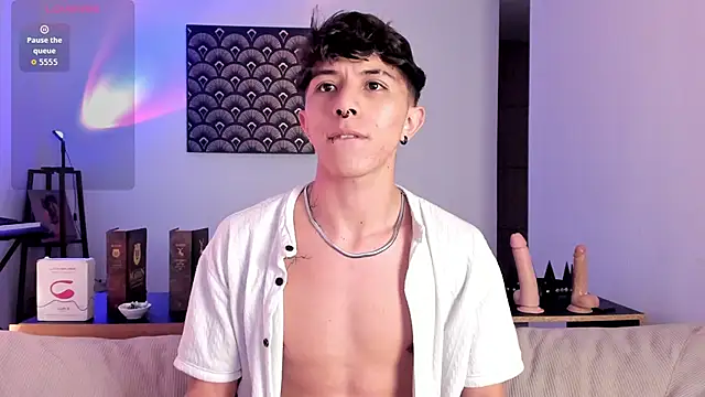 Snapshot of im__thomass chatting on 11.13.25 im thomass online show from 11.13.25