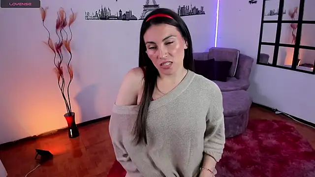 Elizabeth taylor b online show from 12.23.24