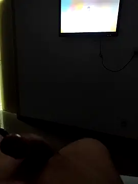 Snapshot of HAchicko_ chatting on 10.10.25 HAchicko online show from 10.10.25