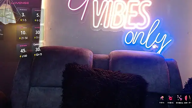 LOLIITA  LOVE online show from 01.18.25