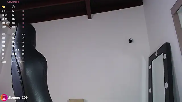 DilanJonnes  online show from 05.26.26