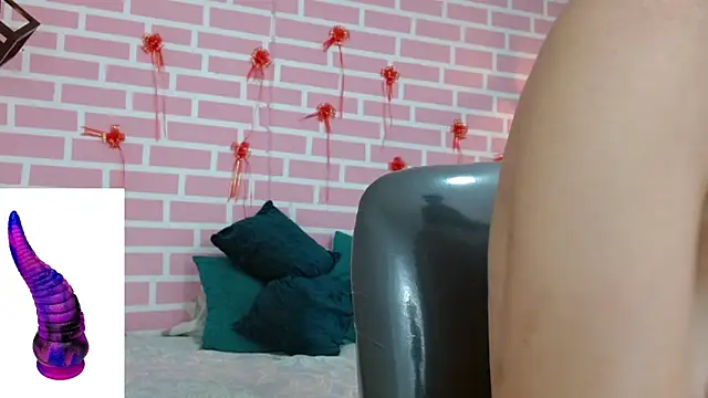 emy 0 online show from 03.12.25