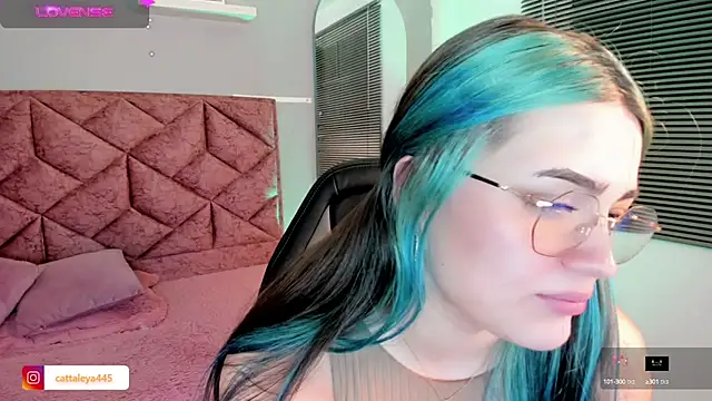 Snapshot of cattaleya___ chatting on 01.08.25 cattaleya online show from 01.08.25