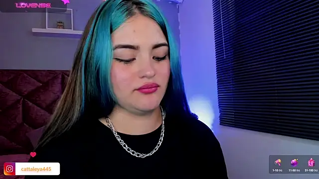 Snapshot of cattaleya___ chatting on 01.24.25 cattaleya online show from 01.24.25